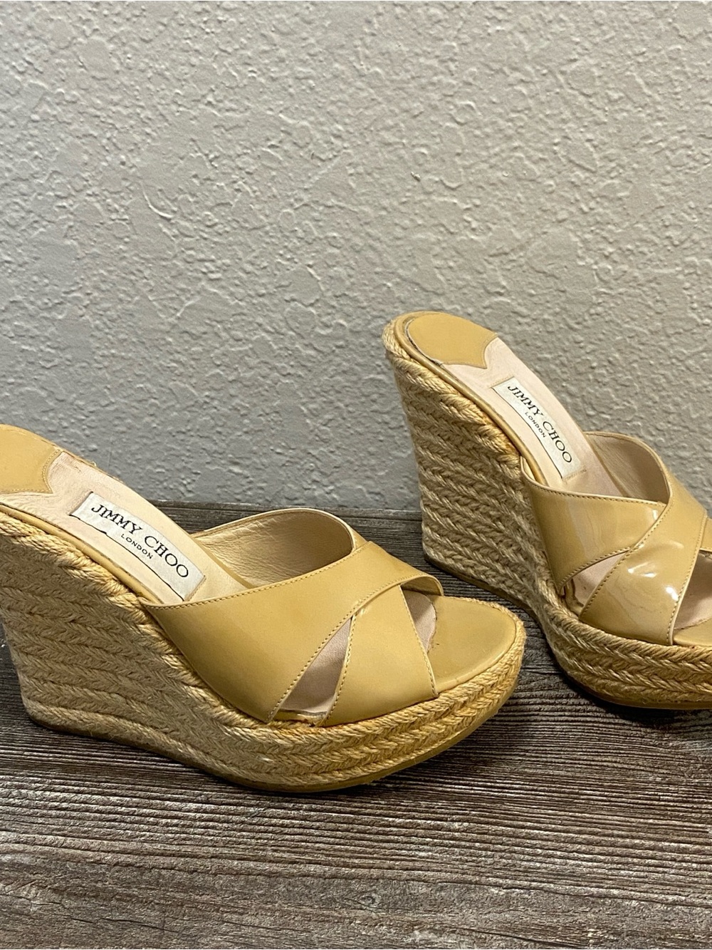 Jimmy Choo London Tan Patent Leather Espadrille Platform Wedge Sandals 38.5